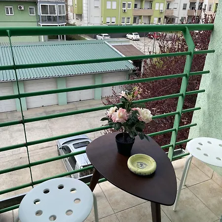 Next Door Lägenhet Novi Sad